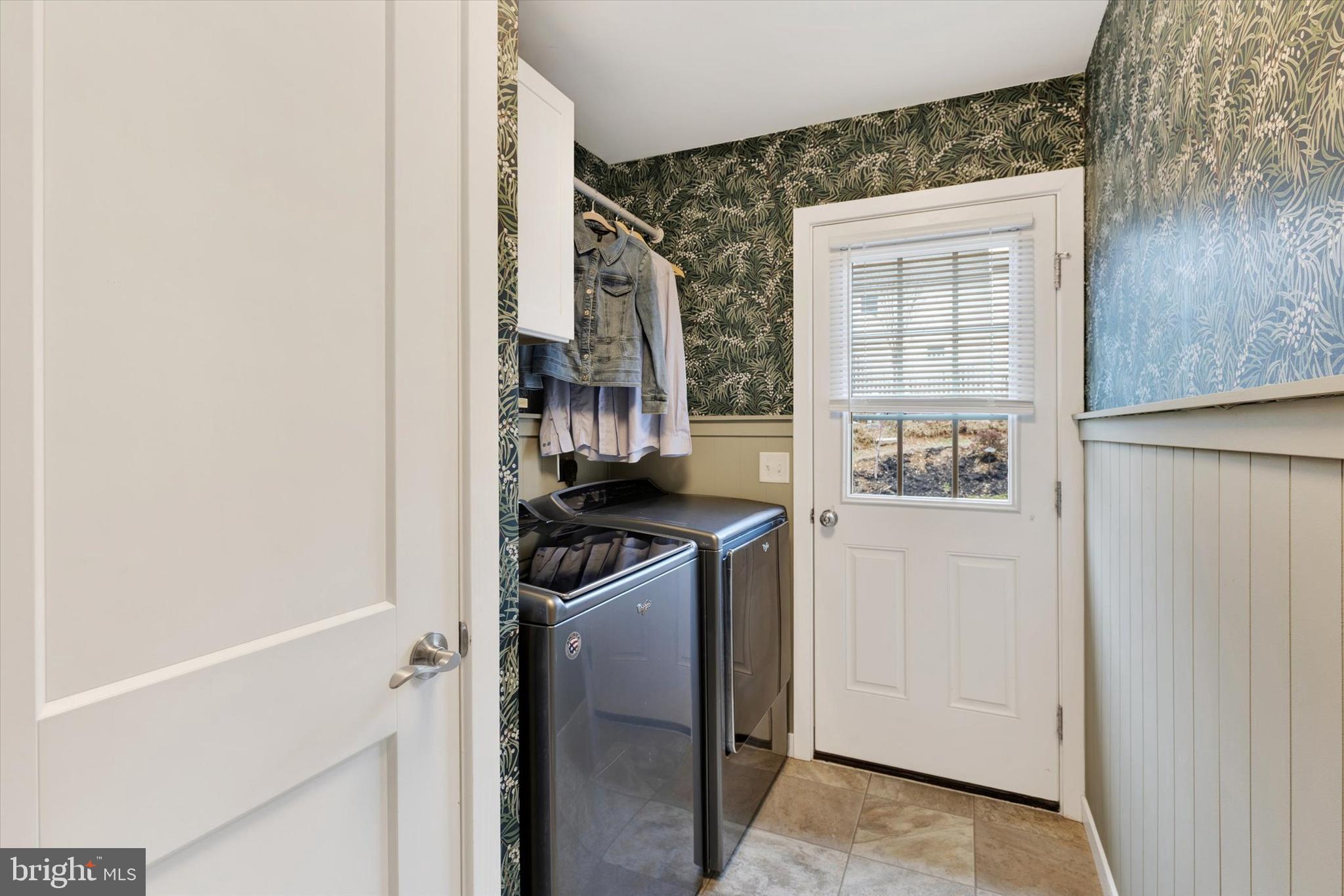 CEDAR HOLLOW - Residential