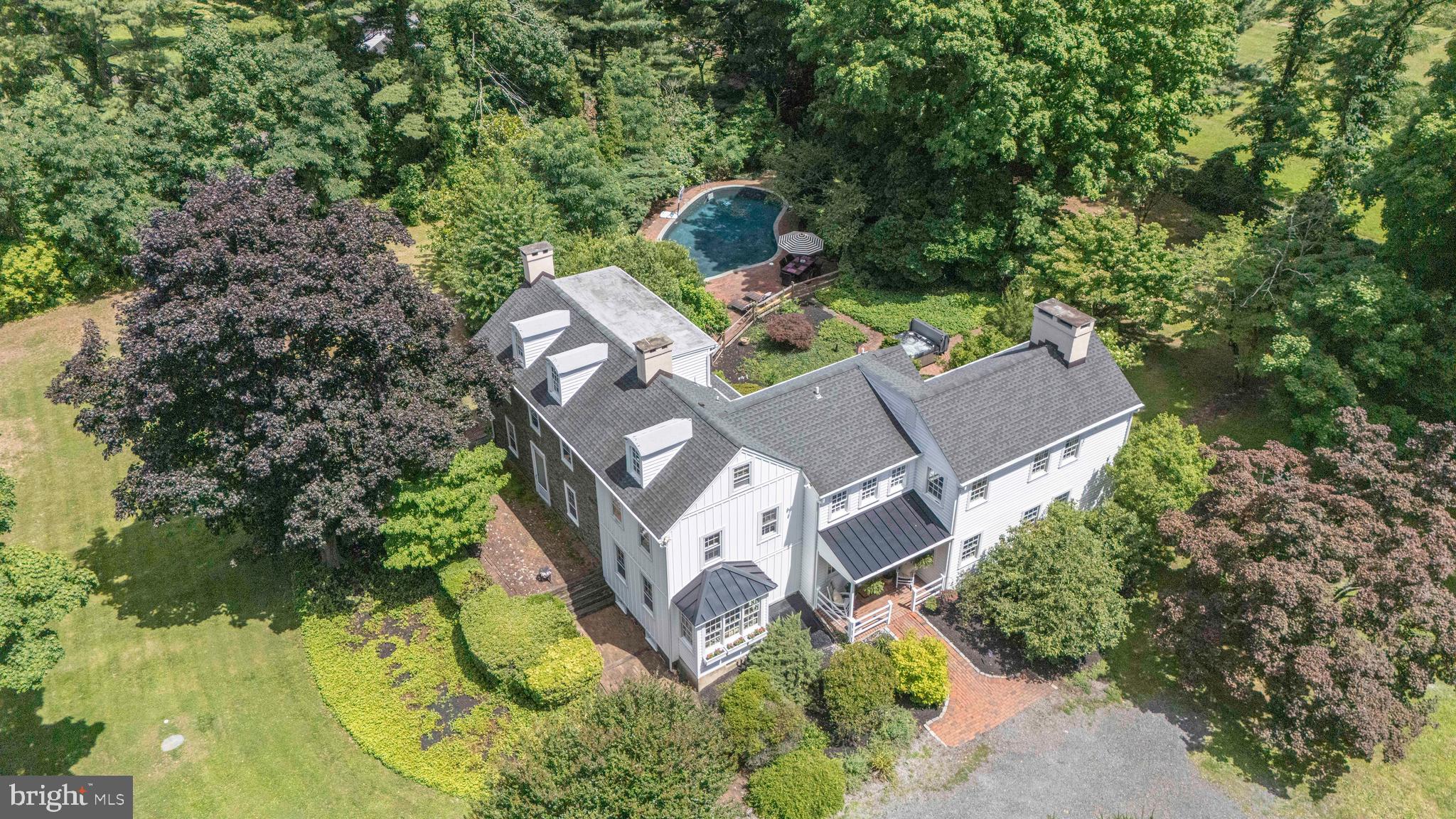 222 AQUEDUCT ROAD
