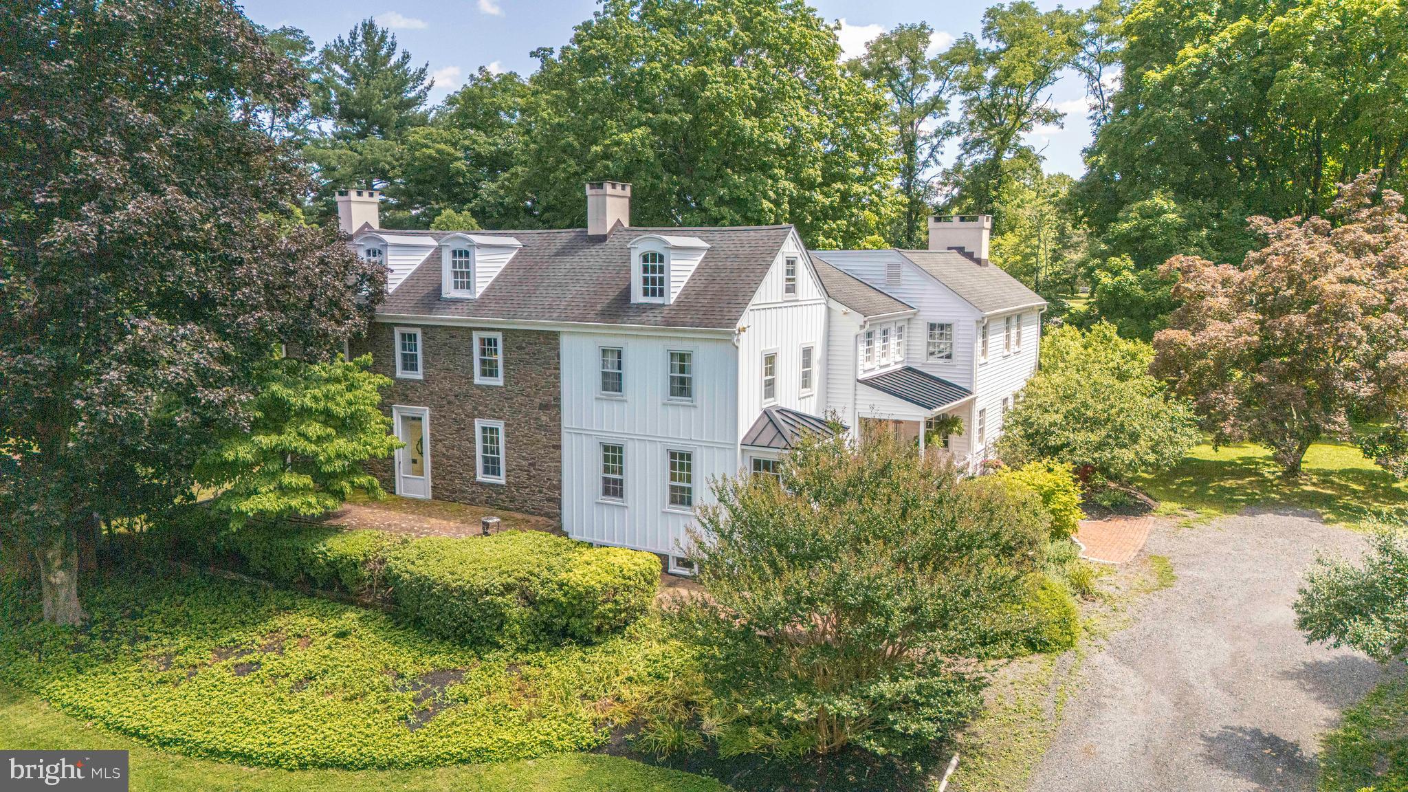 222 AQUEDUCT ROAD