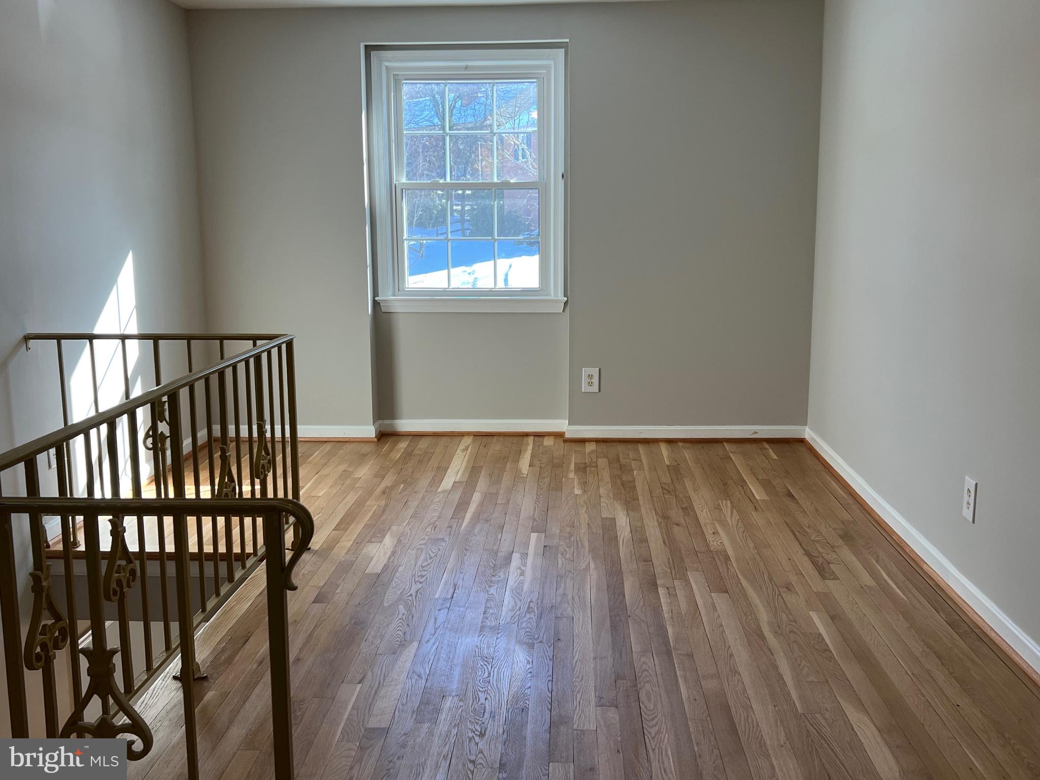 MONTGOMERY VILLAGE - Residential