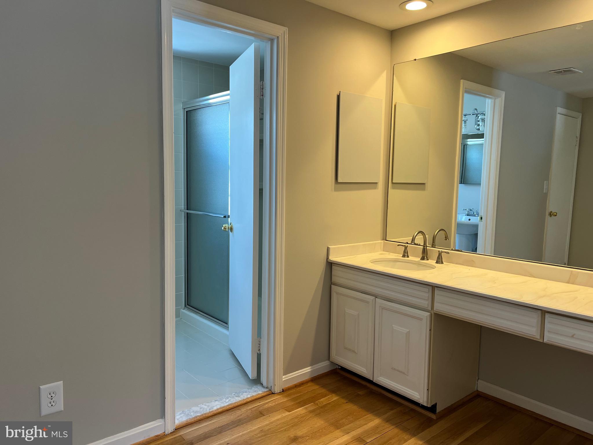 MONTGOMERY VILLAGE - Residential