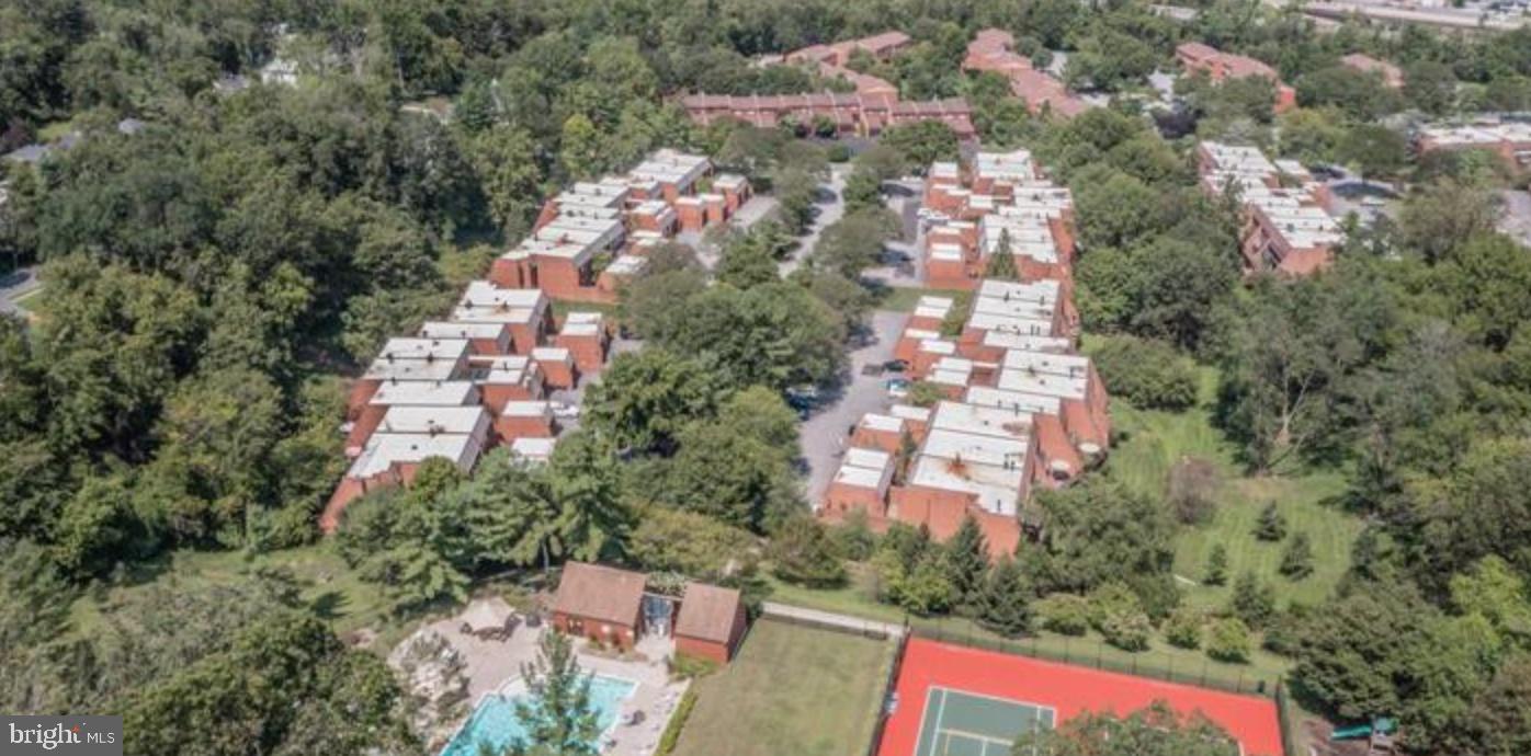 RUXTON CROSSING - Residential