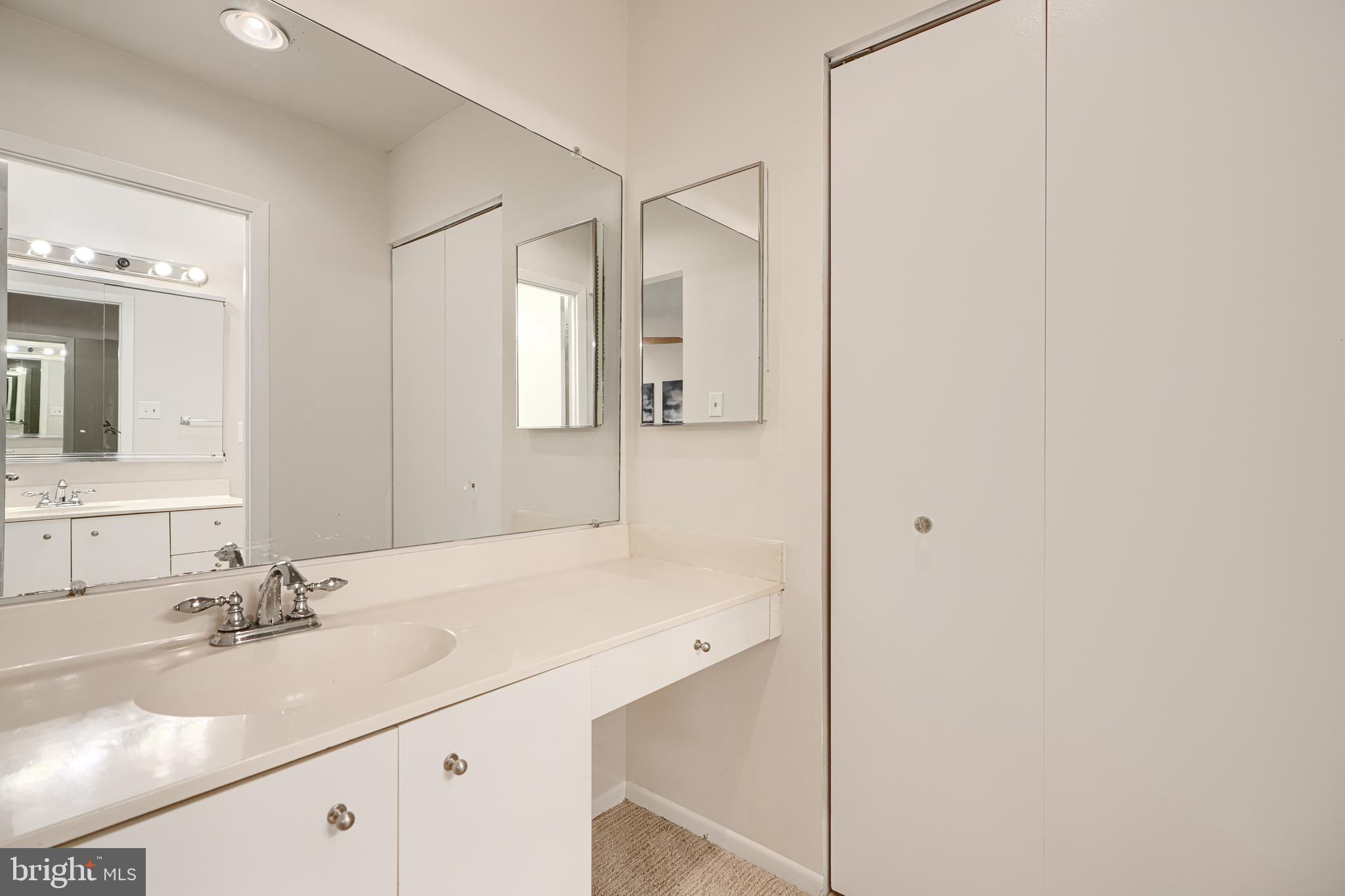 RUXTON CROSSING - Residential