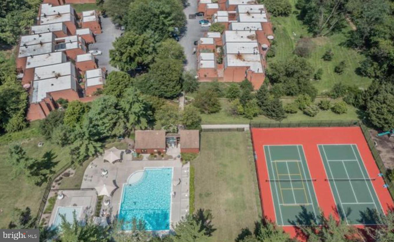 RUXTON CROSSING - Residential