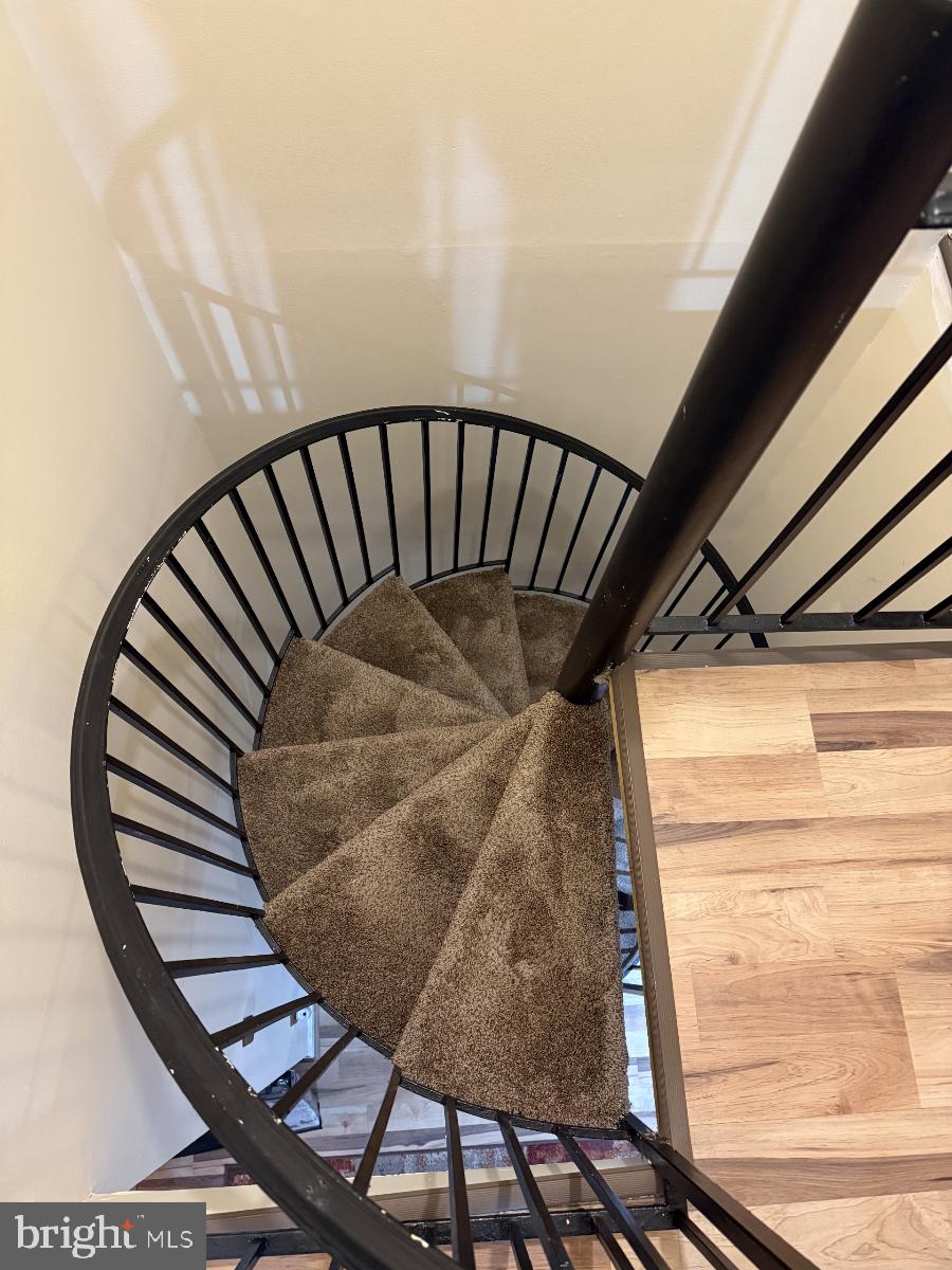 LAKE POINTE - Residential