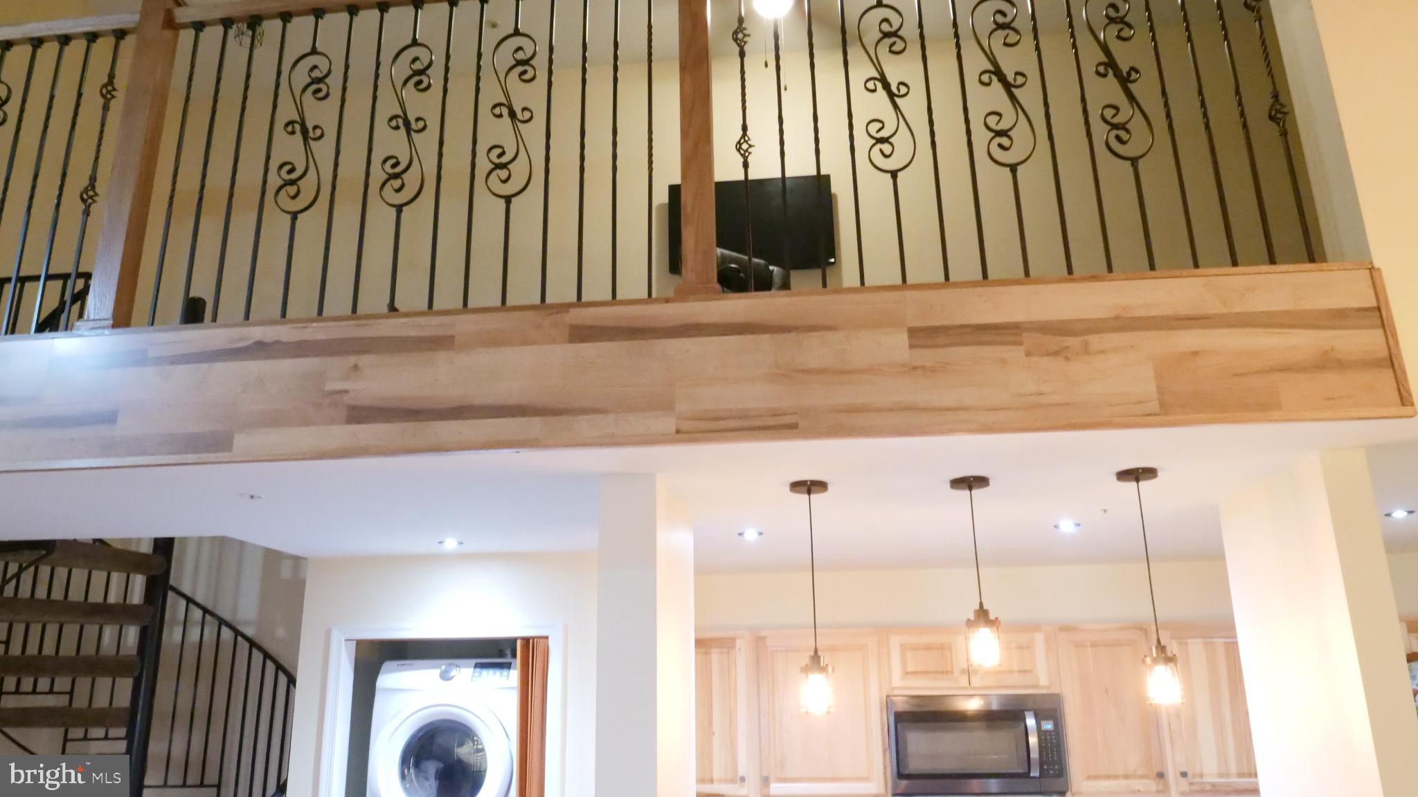 9709 LAKE POINTE COURT 301