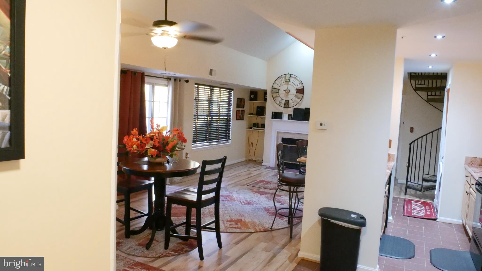 LAKE POINTE - Residential