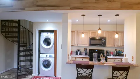 9709 Lake Pointe Court Unit 301, Upper Marlboro, MD 20774 - #: MDPG2184186