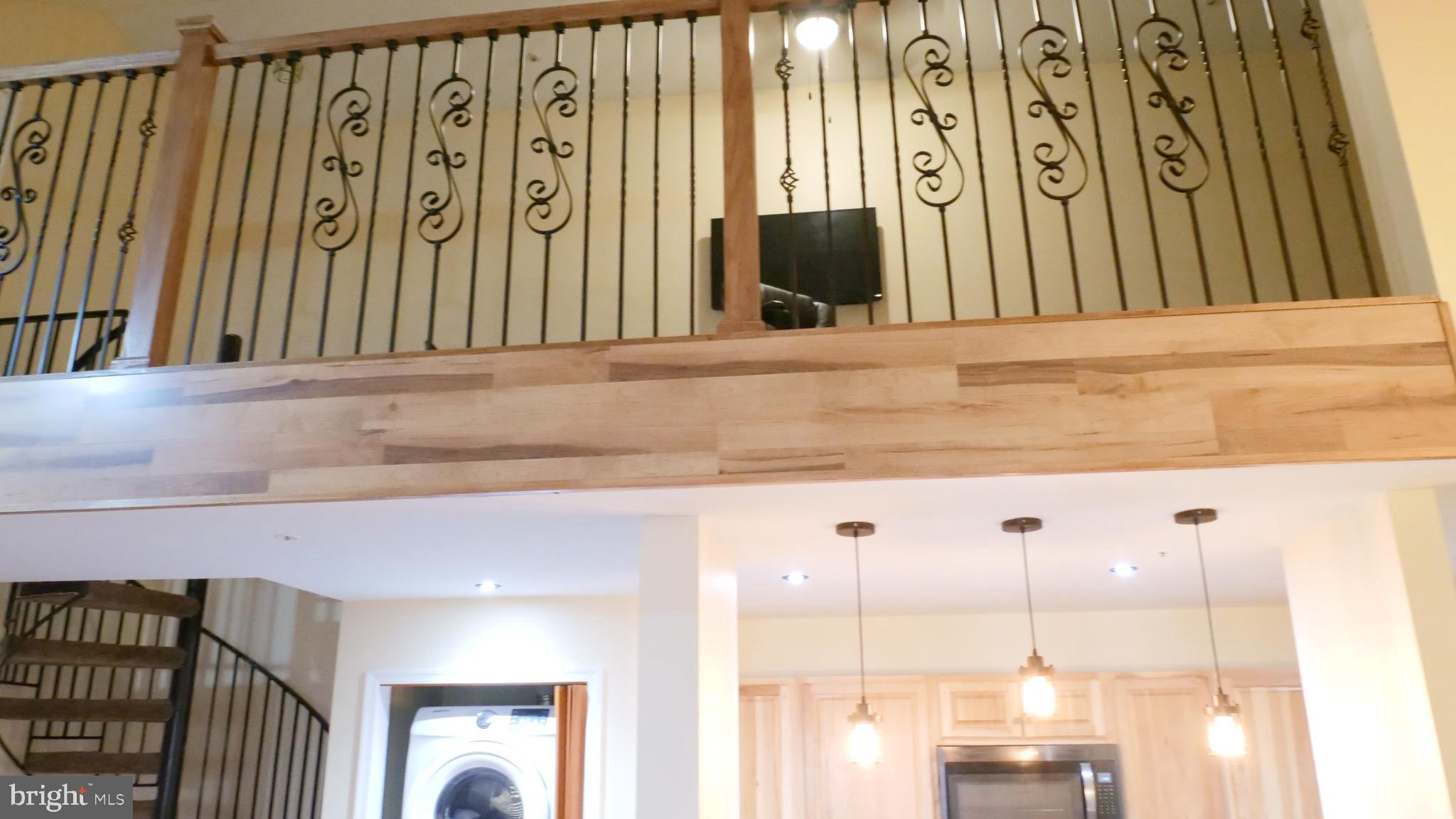 9709 LAKE POINTE COURT 301