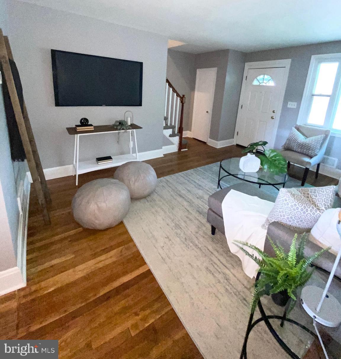 MOORES RUN - Residential Lease