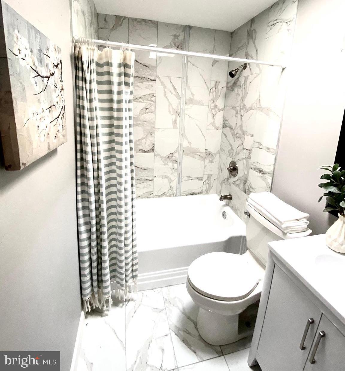 MOORES RUN - Residential Lease