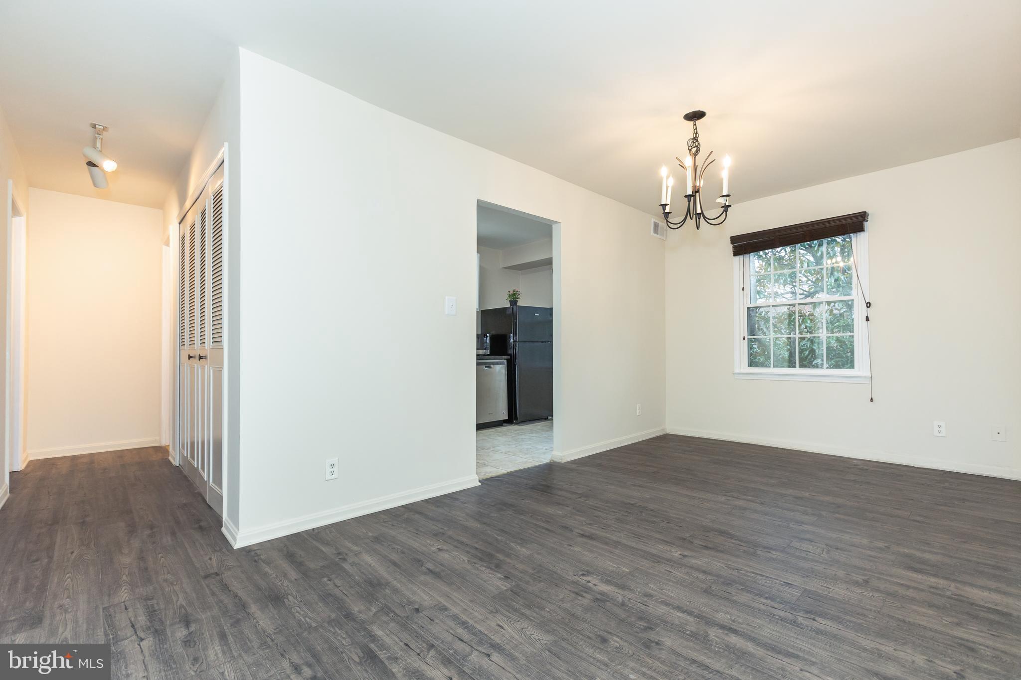 WESTCHESTER PARK - Residential