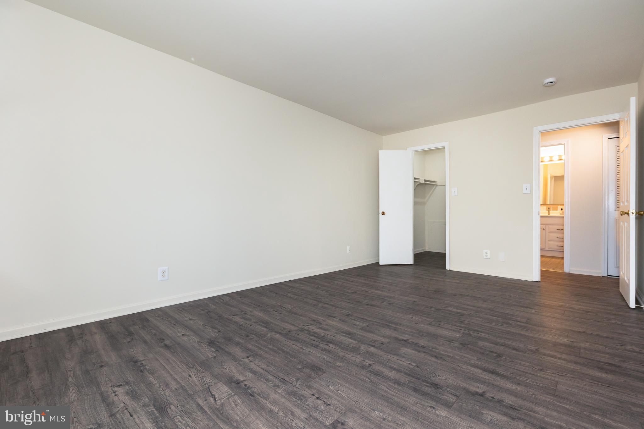 WESTCHESTER PARK - Residential