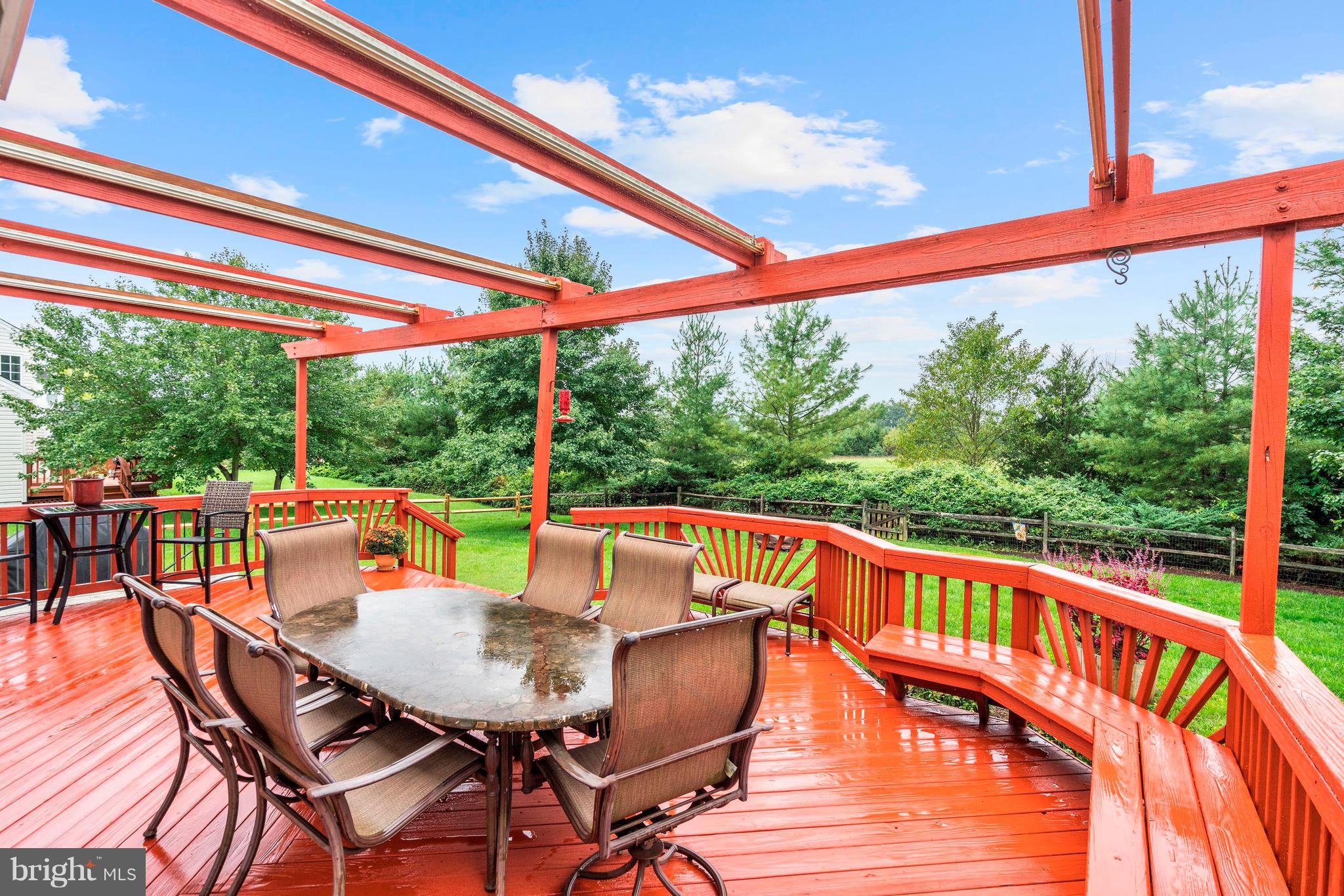 BRIDLEWOOD - Residential