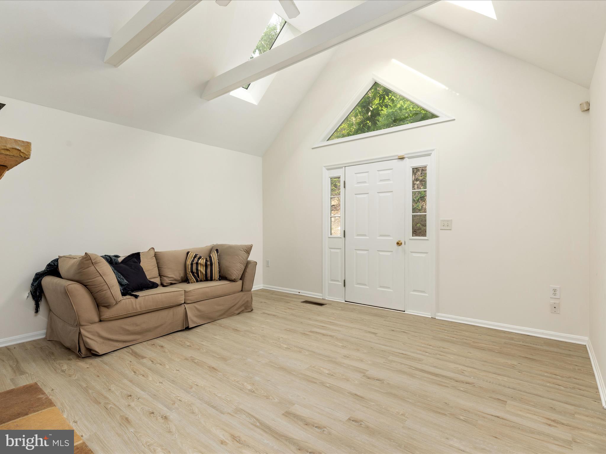 SHANNONDALE - Residential