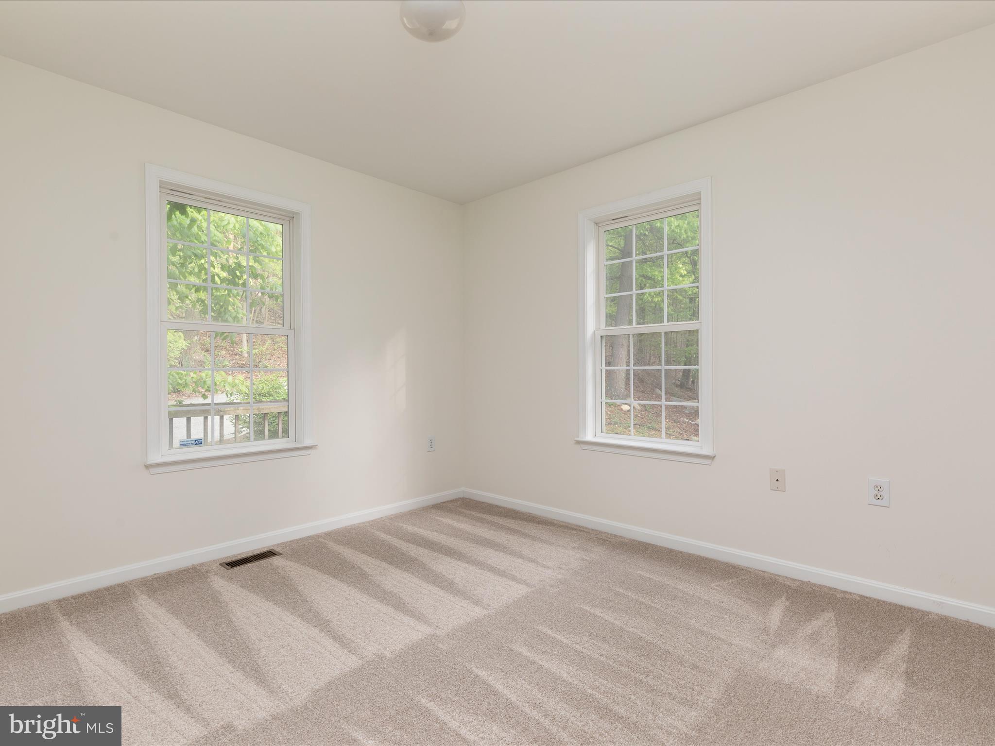 SHANNONDALE - Residential