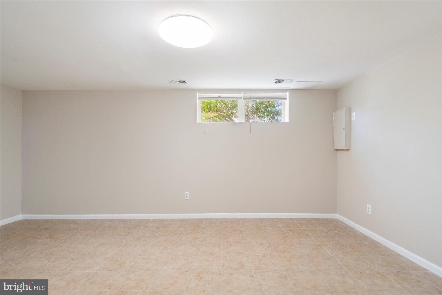 REISTERSWOOD - Residential