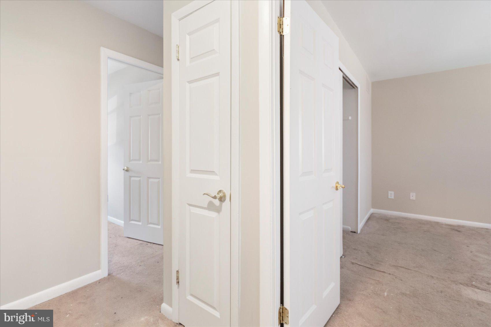 REISTERSWOOD - Residential