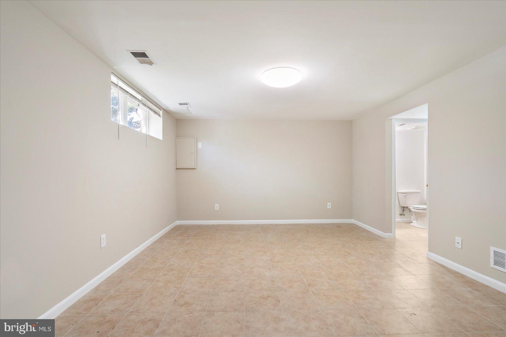 REISTERSWOOD - Residential