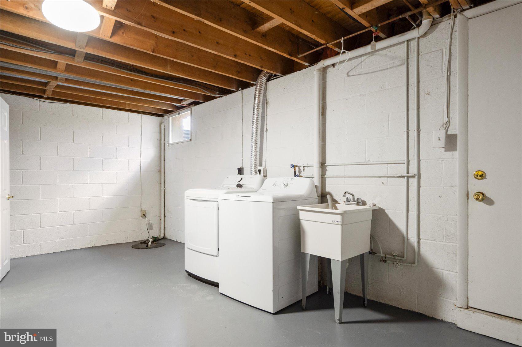 REISTERSWOOD - Residential