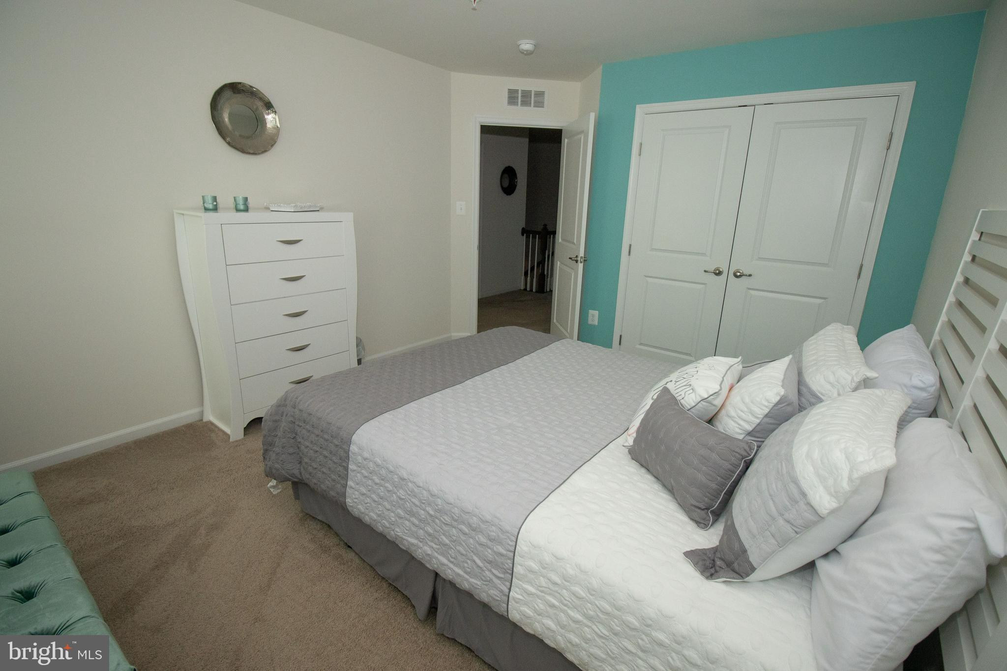 ADAMS CROSSING - Residential