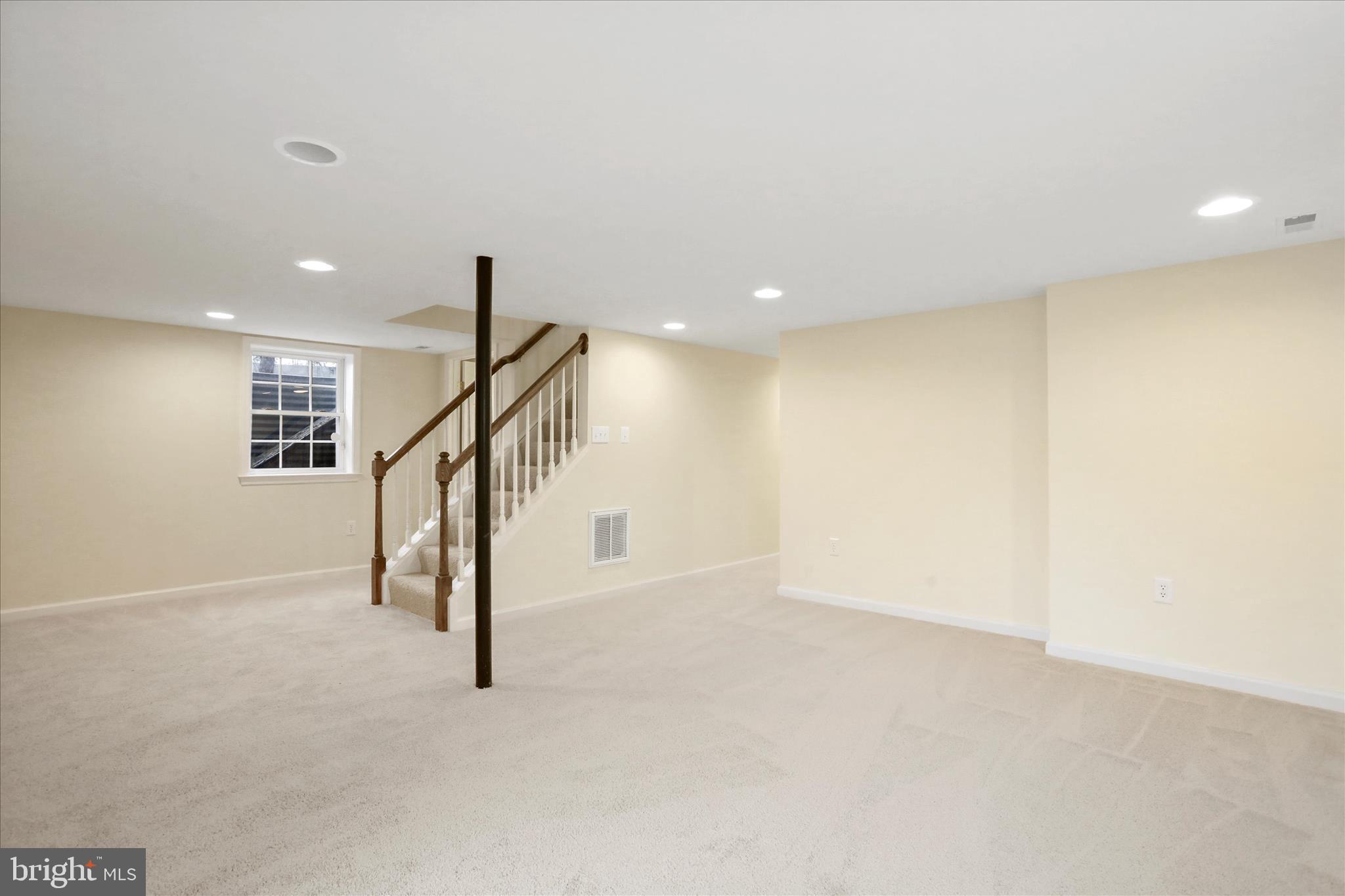 HOLLER - Residential