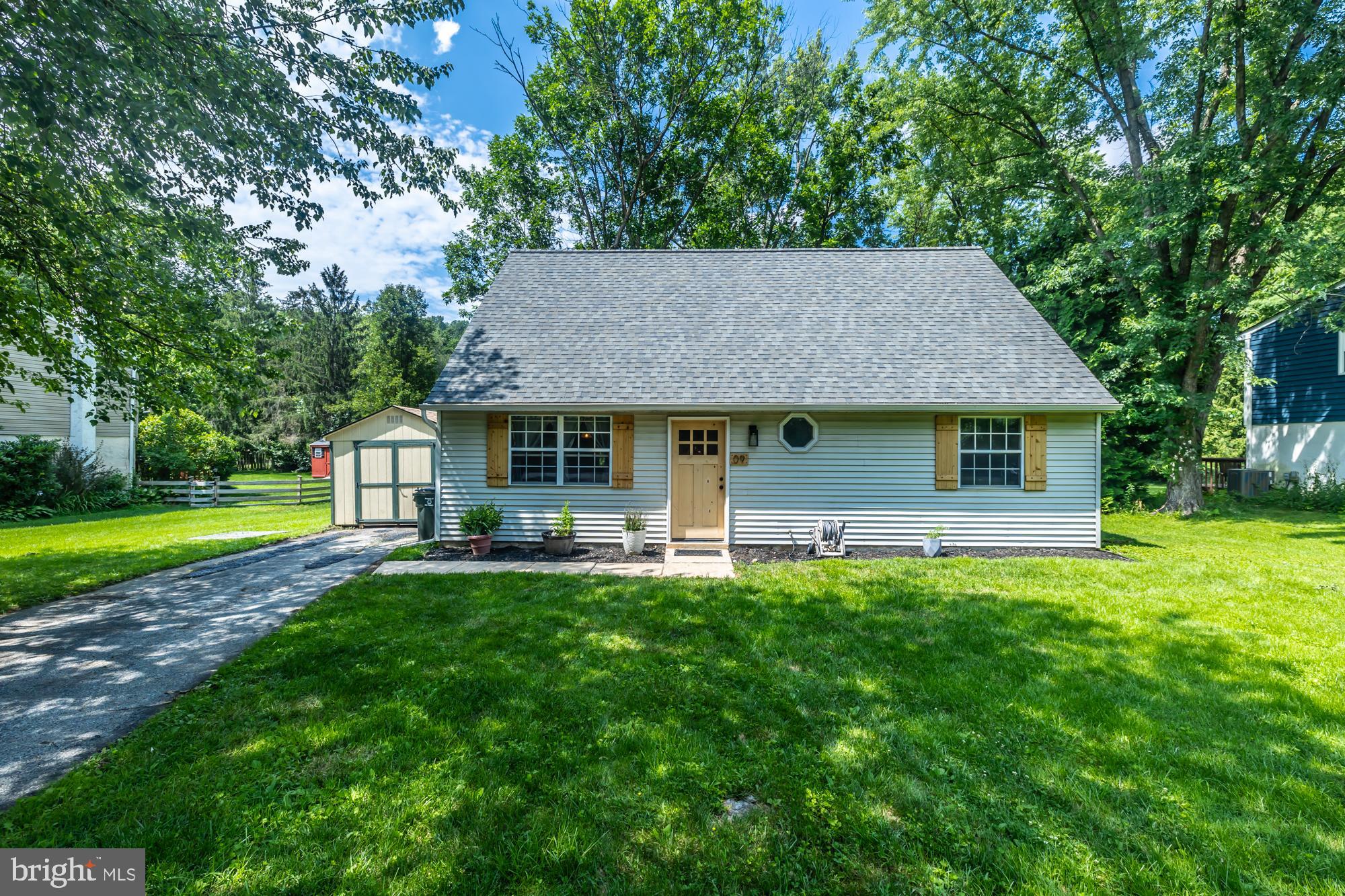 Welcome Home to 9 Glen Ridge Drive in Downingtown! Nestled in the Downing Ridge community, this charming cap cod escape underwent a major remodel in 2022 with upgrades including a new roof!
As soon as you walk through the door, you will feel at home in the living area which opens up to the modern and moody kitchen with a laundry room tucked away for convenience.
Featuring 4 beds, 2 full bathrooms, a quiet and spacious backyard that is perfect for entertaining this summer, and a shed to store all of your lawn care tools. Not to mention, the park right up the street that is open to any homeowner in the community! This enchanting home is ready for its new homeowners to create memories and embrace the Downingtown lifestyle - convenient to local restaurants, the library, shopping centers, the Struble trail, and Business 30! ***Lastly, ASSUMABLE VA LOAN available** Contact me for details & check it out today!
