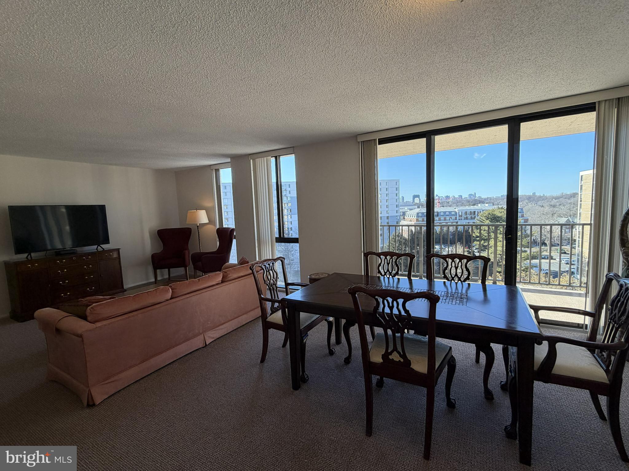 6800 FLEETWOOD ROAD 1002