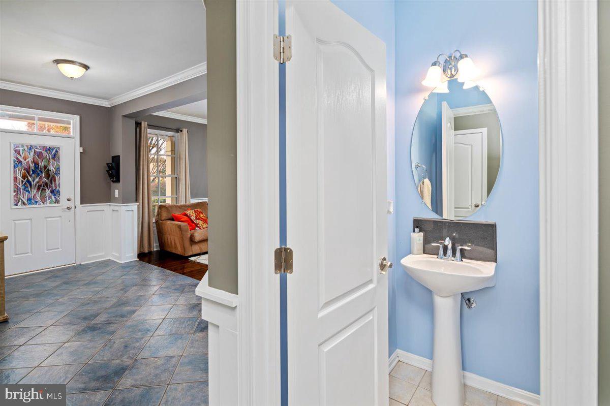 NEW BRISTOW VILLAGE - Residential