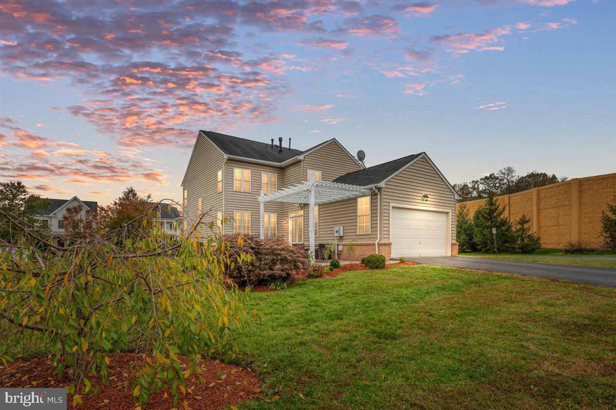 NEW BRISTOW VILLAGE - Residential