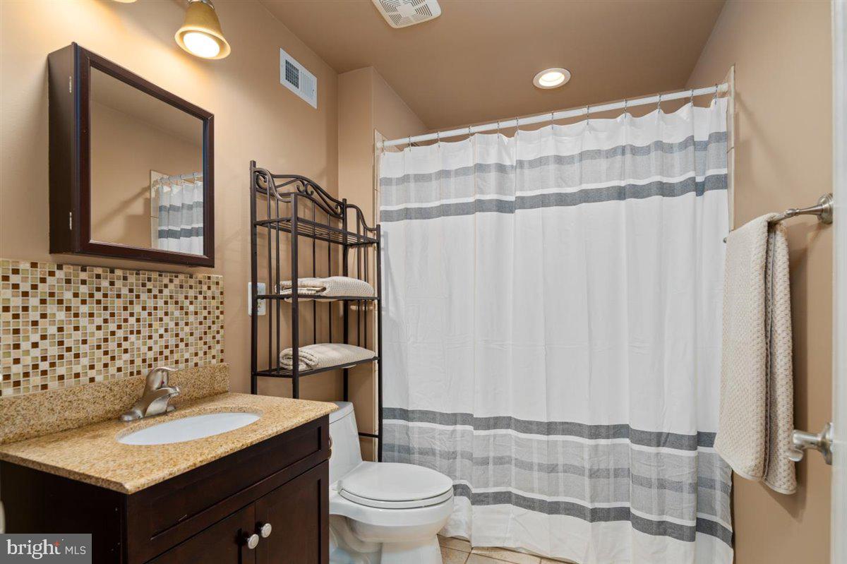 NEW BRISTOW VILLAGE - Residential