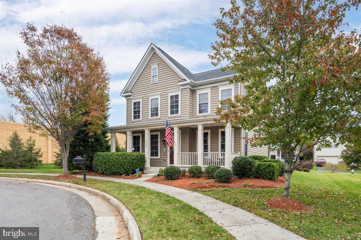 NEW BRISTOW VILLAGE - Residential