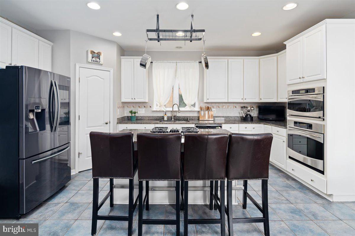 NEW BRISTOW VILLAGE - Residential