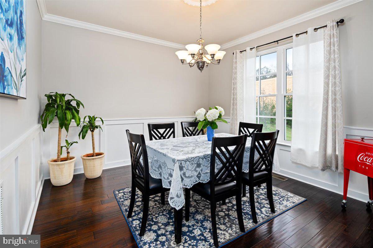 NEW BRISTOW VILLAGE - Residential