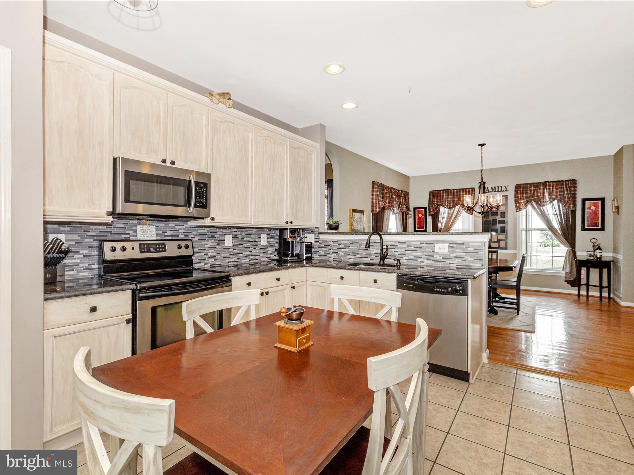 VILLAS AT WESTWINDS - Residential