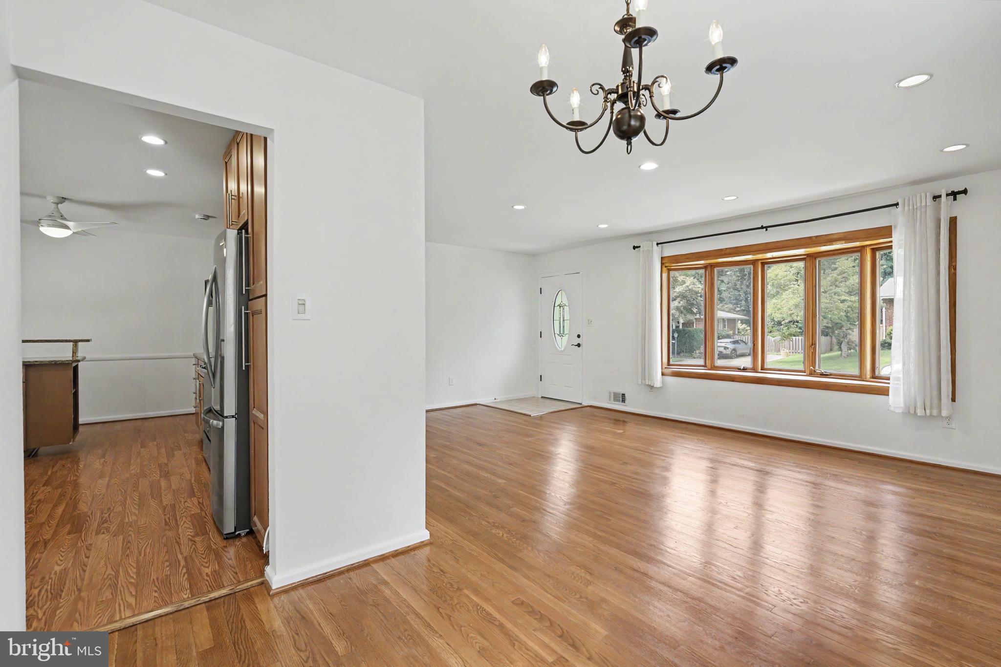 604 YEONAS DRIVE SW