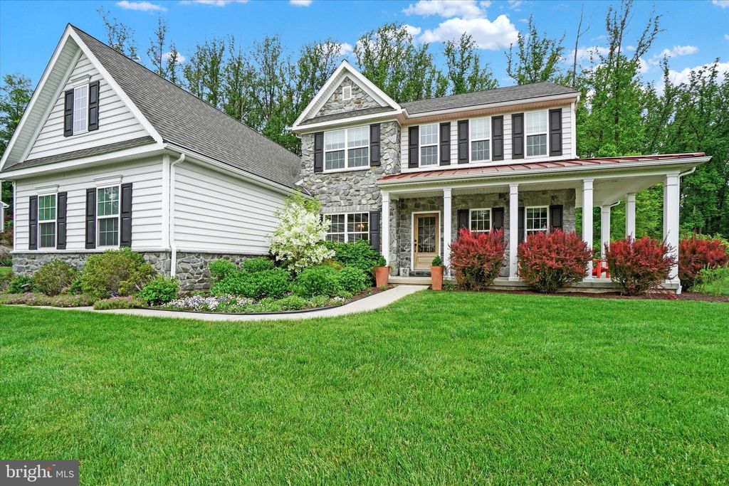 Photo of 225 Crimson Lane, Elizabethtown, PA 17022 (MLS # PALA2050692)