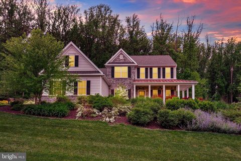 Photo of 225 Crimson Lane, Elizabethtown, PA 17022 (MLS # PALA2050692)