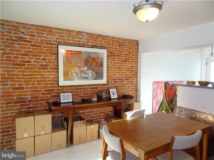 FISHTOWN - Residential Lease