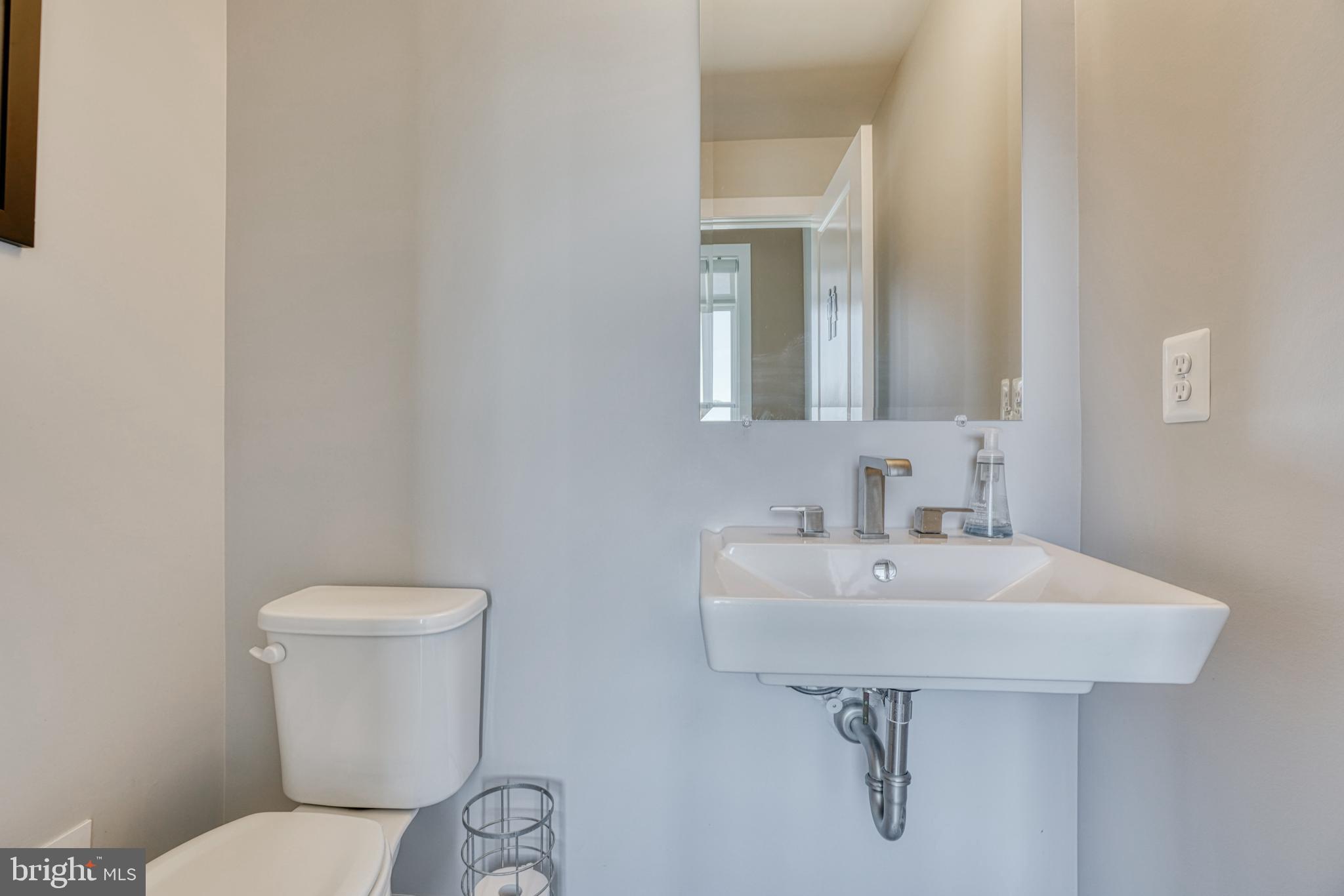 GREENLEIGH AT CROSSROADS - Residential