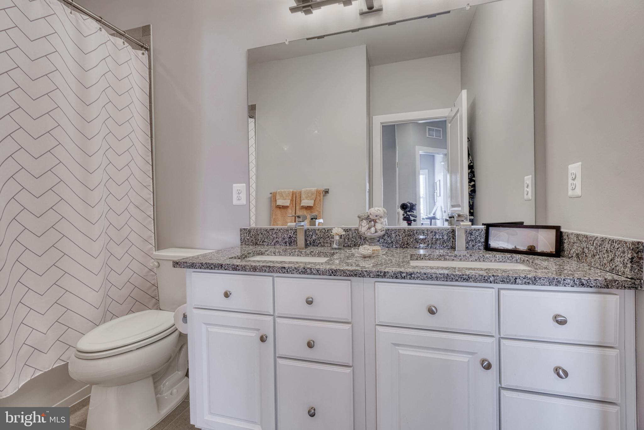 GREENLEIGH AT CROSSROADS - Residential