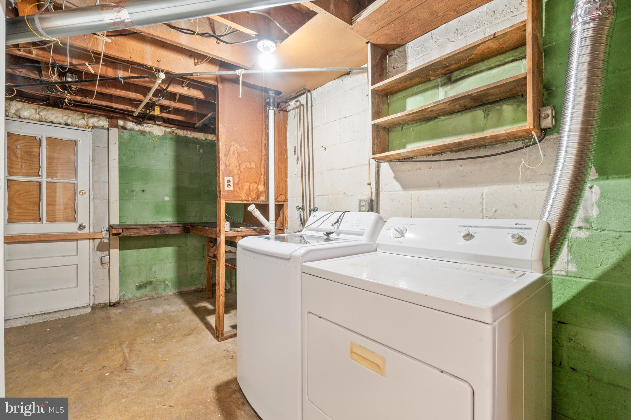 RIDGELEIGH - Residential