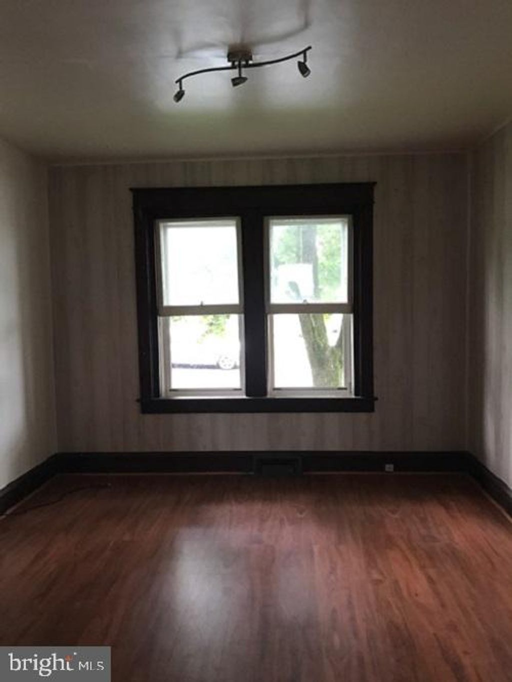 Photo of 132 E Maple Grove Road, NARVON, PA 17555 (MLS # PALA2081208)