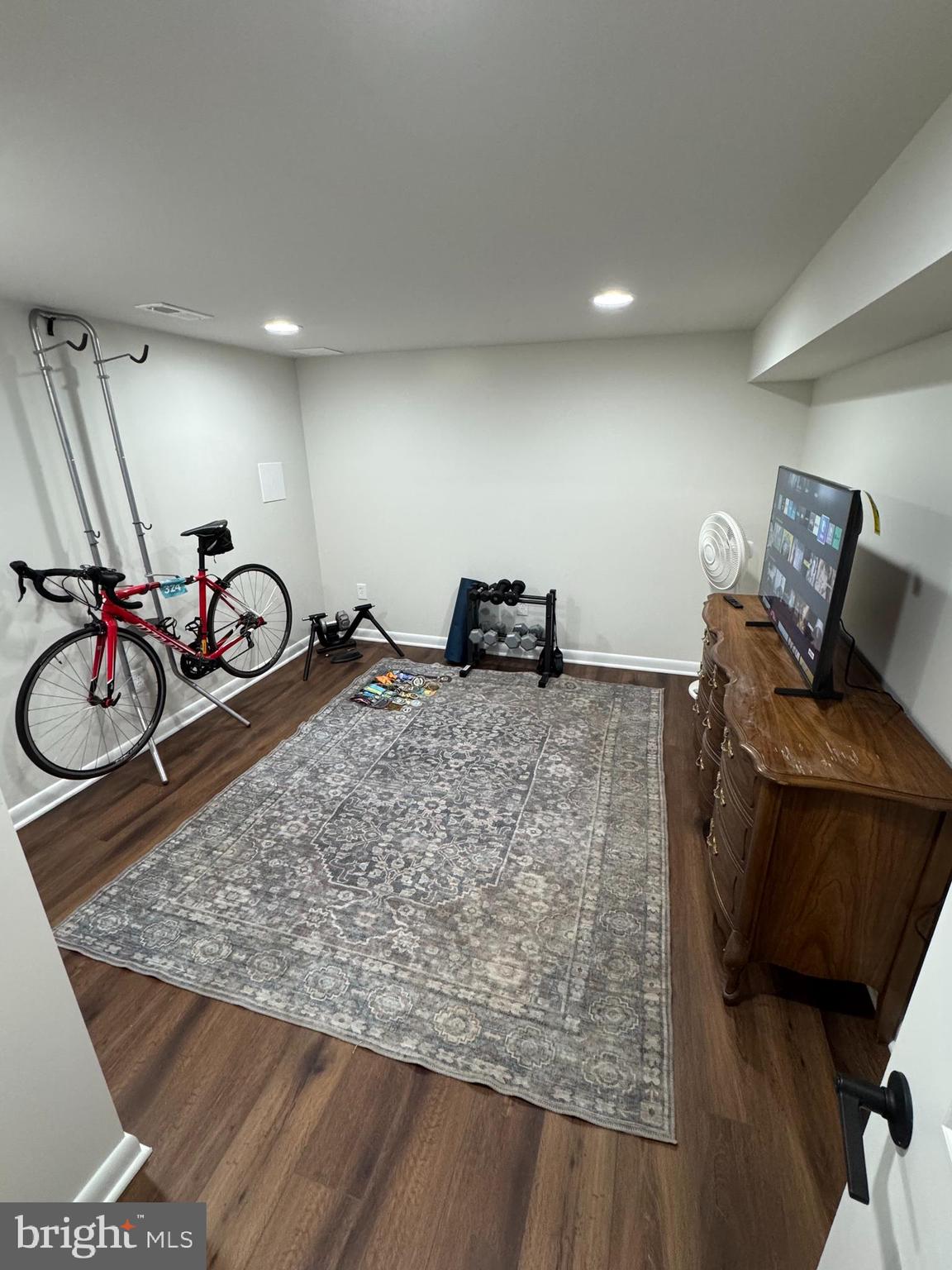 HIGHLAND HOMES - Residential Lease