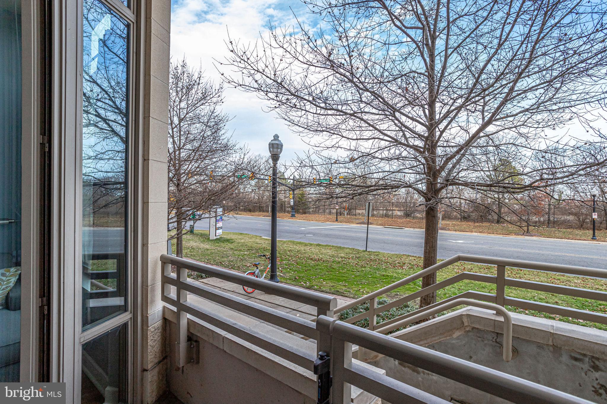 ECLIPSE ON CENTER PARK - Residential