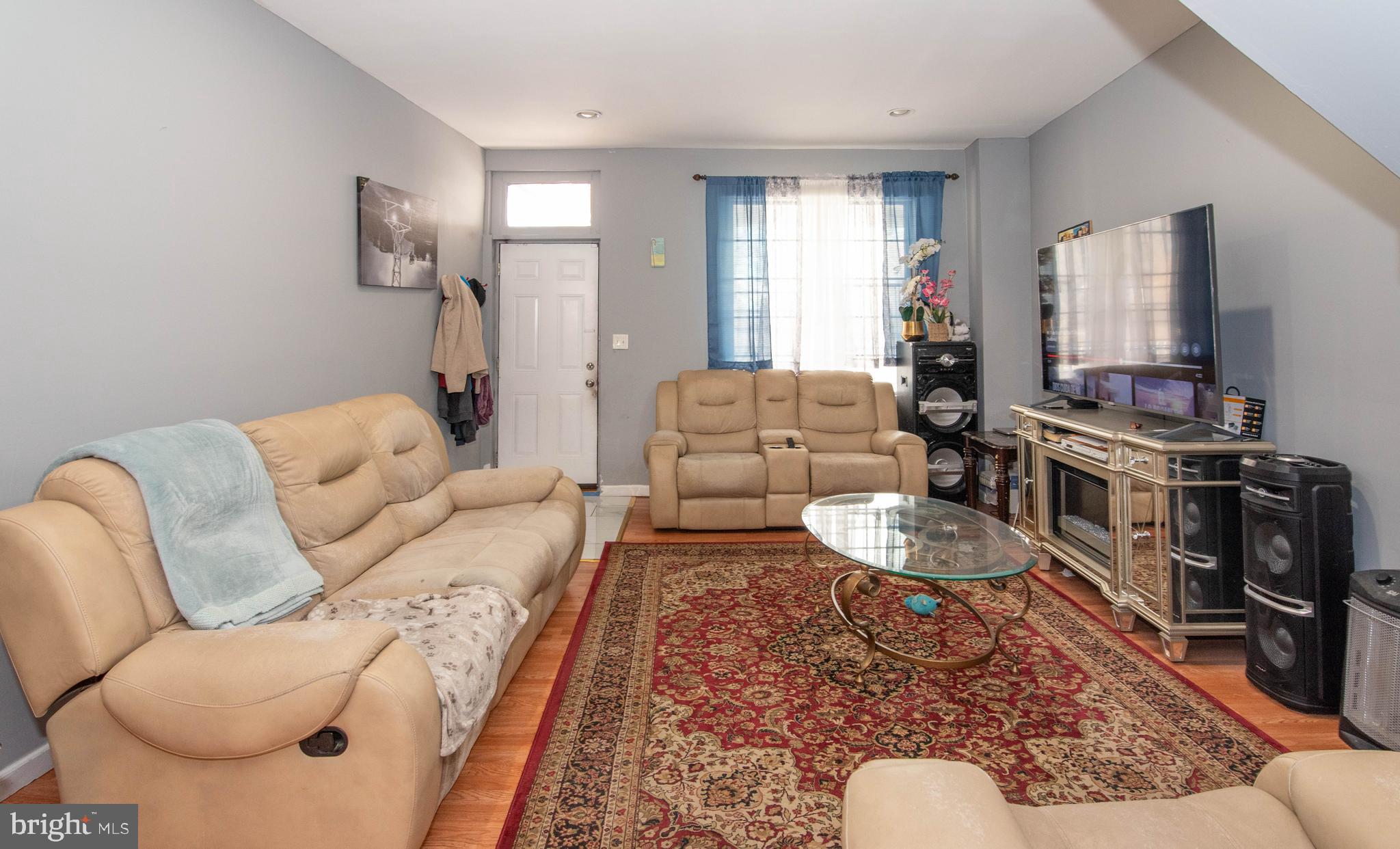 COLDSTREAM HOMESTEAD MONTEBELLO HISTORIC DISTRICT - Residential