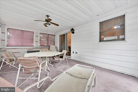 Tiny photo for 2001 Chestnut Street, POTTSVILLE, PA 17901 (MLS # PASK2027344)