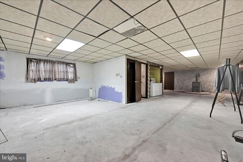 Tiny photo for 2001 Chestnut Street, POTTSVILLE, PA 17901 (MLS # PASK2027344)