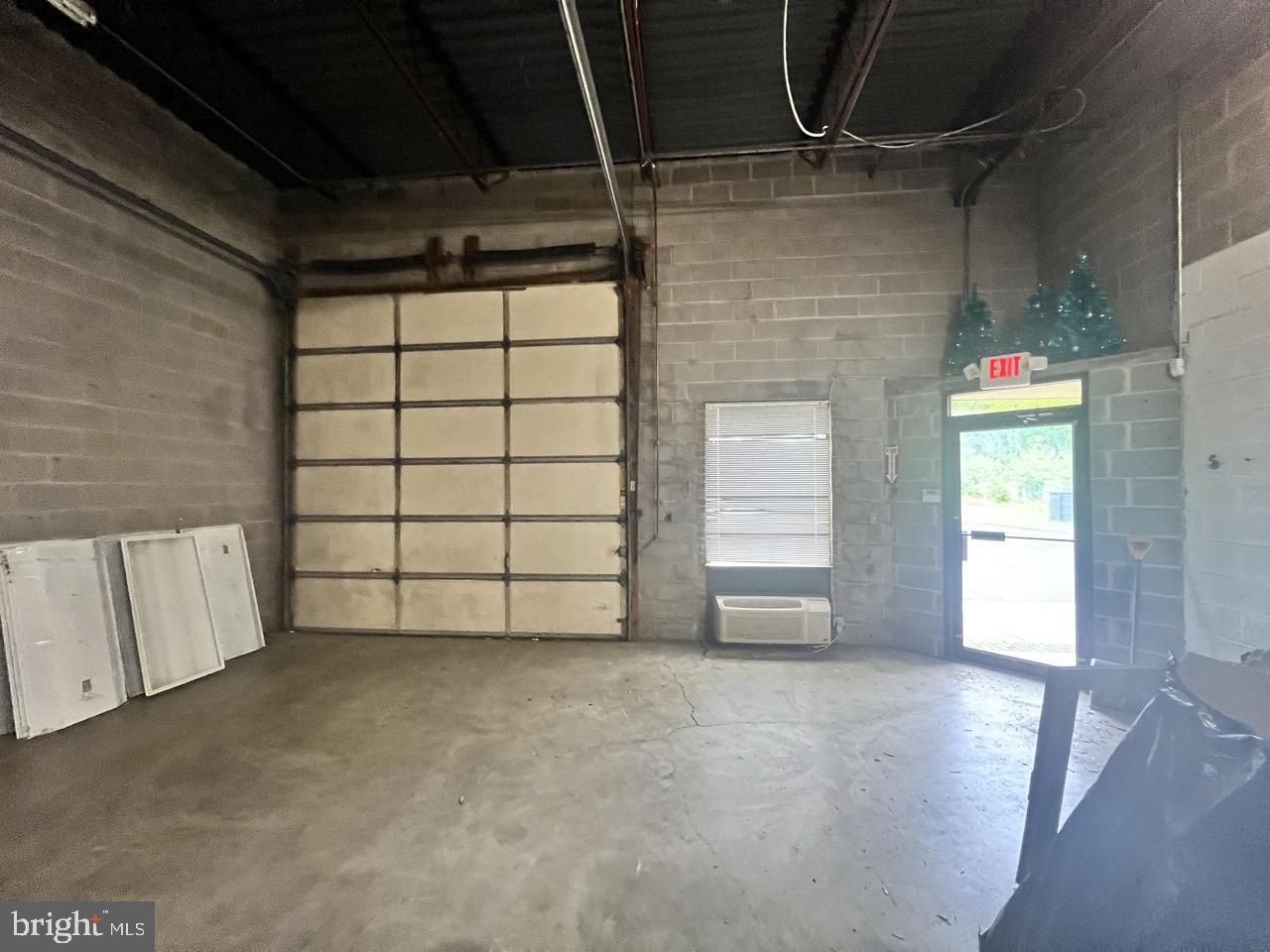 101 SKIPJACK ROAD 11