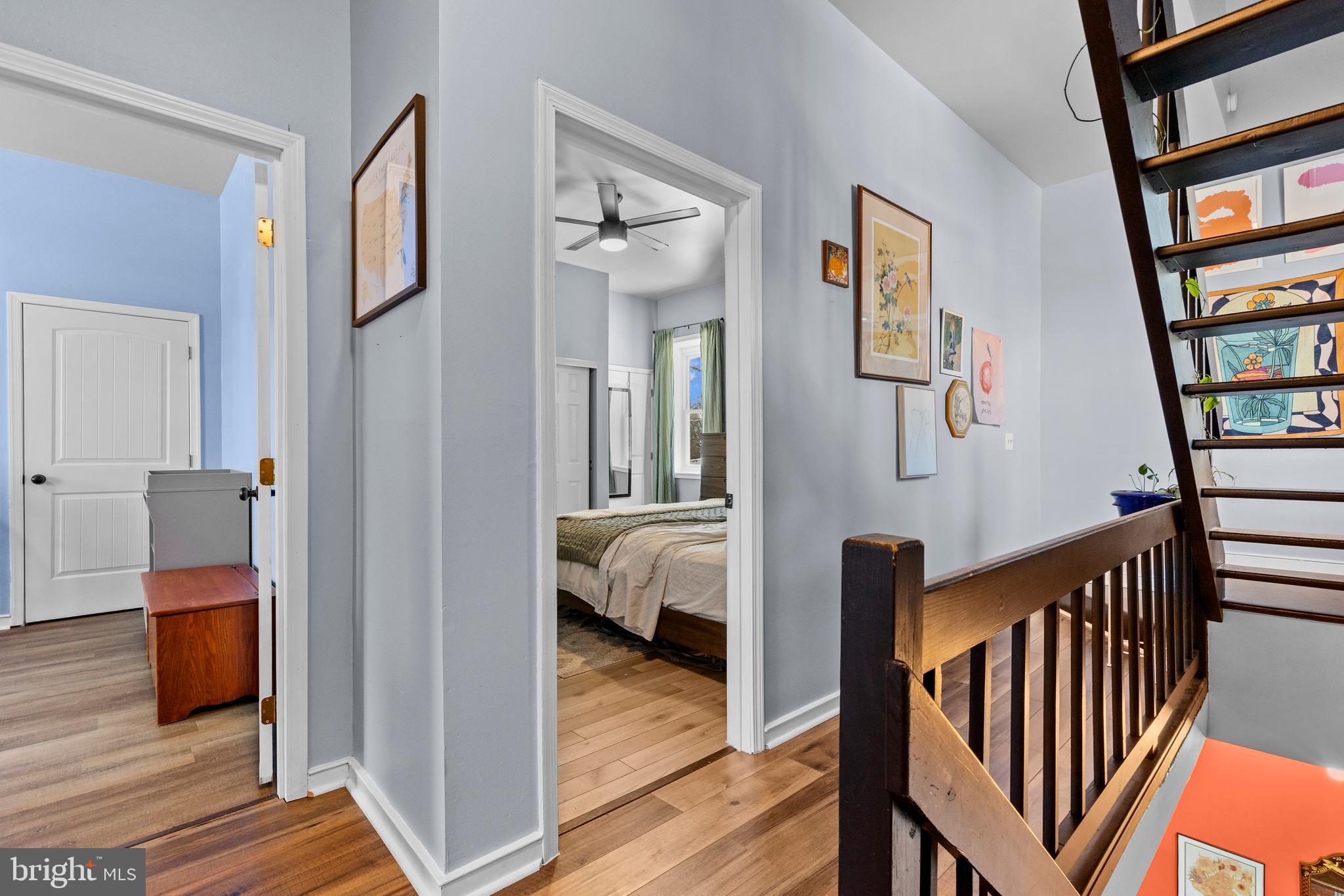 NEWTON SQUARE - Residential